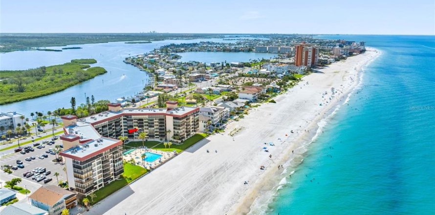 Condo à Redington Shores, Floride, 2 chambres № 1833087