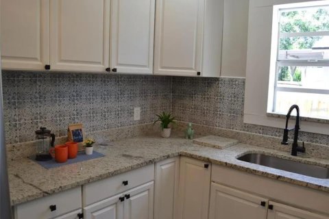 Купить виллу или дом в Тампа, Флорида 6 комнат, 154.96м2, № 1526037 - фото 5