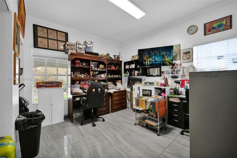 Villa ou maison à vendre à Southwest Ranches, Floride: 5 chambres, 427.16 m2 № 2048769 - photo 20