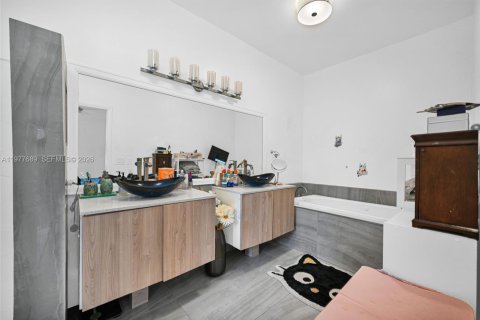 Villa ou maison à vendre à Southwest Ranches, Floride: 5 chambres, 427.16 m2 № 2048769 - photo 30