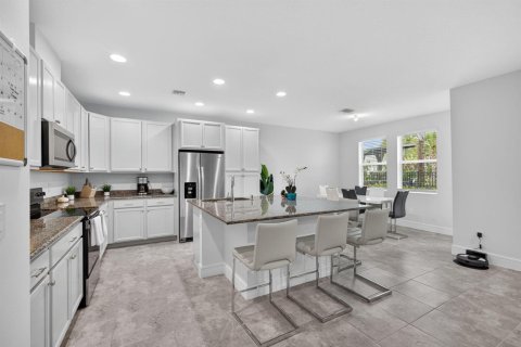 Touwnhouse à vendre à Westlake, Floride: 3 chambres, 198.63 m2 № 2187333 - photo 2