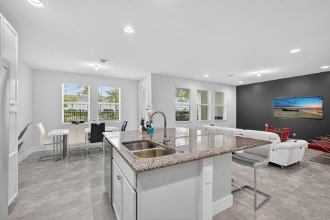 Touwnhouse à vendre à Westlake, Floride: 3 chambres, 198.63 m2 № 2187333 - photo 3