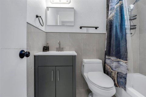 Copropriété à louer à Miami, Floride: 1 chambre, 53.88 m2 № 1696452 - photo 10