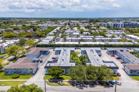Copropriété à louer à Miami, Floride: 1 chambre, 53.88 m2 № 1696452 - photo 19