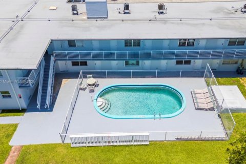 Copropriété à louer à Miami, Floride: 1 chambre, 53.88 m2 № 1696452 - photo 14