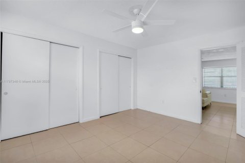 Copropriété à louer à Miami, Floride: 1 chambre, 53.88 m2 № 1696452 - photo 13