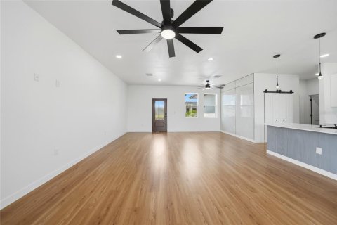Villa ou maison à vendre à Port Charlotte, Floride: 3 chambres, 176.51 m2 № 2167572 - photo 11
