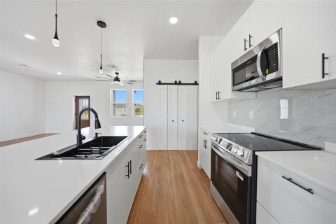 Villa ou maison à vendre à Port Charlotte, Floride: 3 chambres, 176.51 m2 № 2167572 - photo 20