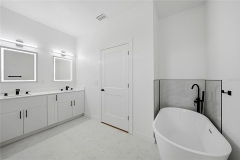 Villa ou maison à vendre à Port Charlotte, Floride: 3 chambres, 176.51 m2 № 2167572 - photo 30