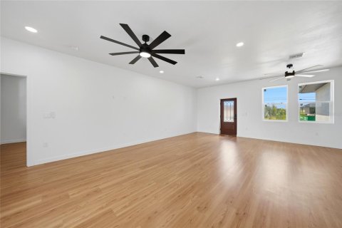 Villa ou maison à vendre à Port Charlotte, Floride: 3 chambres, 176.51 m2 № 2167572 - photo 12
