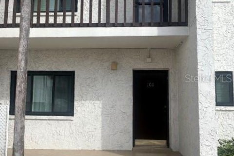 Condo in Sarasota, Florida, 2 bedrooms № 2156217