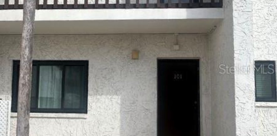 Condo in Sarasota, Florida, 2 bedrooms № 2156217