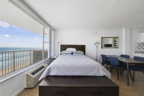 Condominio en venta en Daytona Beach, Florida, 1 dormitorio, 47.84 m2 № 2234492 - foto 19