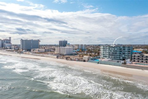 Condominio en venta en Daytona Beach, Florida, 1 dormitorio, 47.84 m2 № 2234492 - foto 15