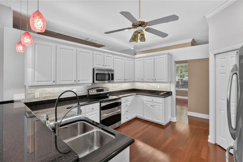 Villa ou maison à vendre à Lakeland, Floride: 4 chambres, 276.57 m2 № 2400938 - photo 17