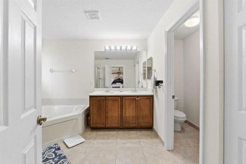 Villa ou maison à vendre à Boca Raton, Floride: 5 chambres, 303.88 m2 № 2190112 - photo 20