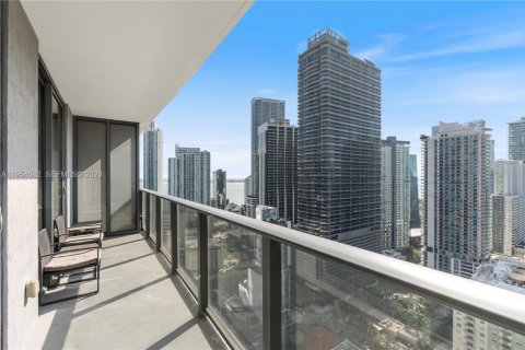 Condominio en venta en Miami, Florida, 1 dormitorio, 76.74 m2 № 2011154 - foto 20