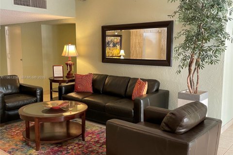 Copropriété à louer à Pompano Beach, Floride: 2 chambres, 127.28 m2 № 2023270 - photo 23