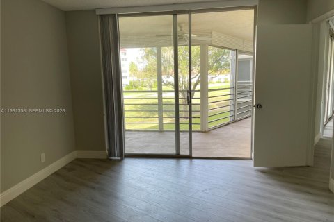 Copropriété à louer à Pompano Beach, Floride: 2 chambres, 127.28 m2 № 2023270 - photo 9