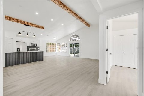 Купить виллу или дом в Киссимми, Флорида 7 комнат, 143.26м2, № 2423964 - фото 10