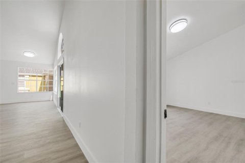 Купить виллу или дом в Киссимми, Флорида 7 комнат, 143.26м2, № 2423964 - фото 29
