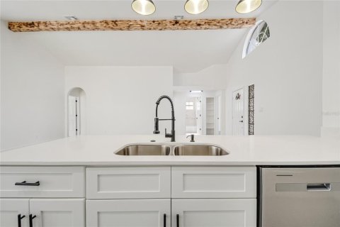 Купить виллу или дом в Киссимми, Флорида 7 комнат, 143.26м2, № 2423964 - фото 25