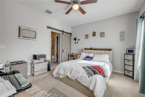 Townhouse in Oviedo, Florida 3 bedrooms, 129.69 sq.m. № 1780273 - photo 13
