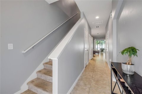 Townhouse in Oviedo, Florida 3 bedrooms, 129.69 sq.m. № 1780273 - photo 10