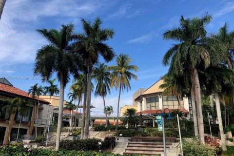 Condominio en alquiler en Fort Lauderdale, Florida, 1 dormitorio, 56.39 m2 № 1934195 - foto 11