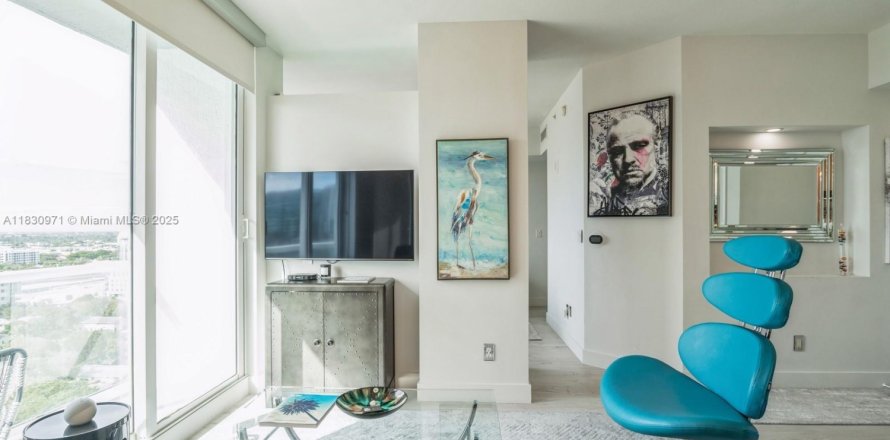 Condo in Fort Lauderdale, Florida, 1 bedroom № 1934195