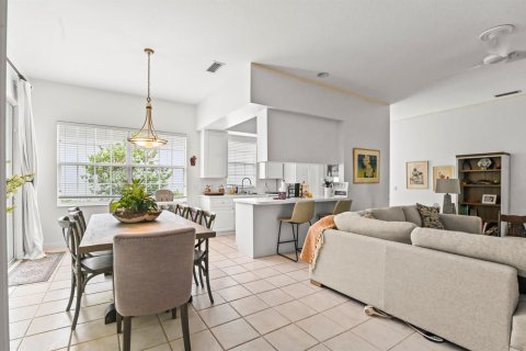 Villa ou maison à vendre à Delray Beach, Floride: 3 chambres, 145.58 m2 № 2184494 - photo 5