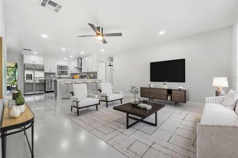 Casa en venta en Seminole, Florida, 3 dormitorios, 116.31 m2 № 1902886 - foto 5