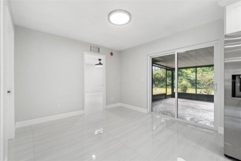 Villa ou maison à vendre à Seminole, Floride: 3 chambres, 116.31 m2 № 1902886 - photo 12