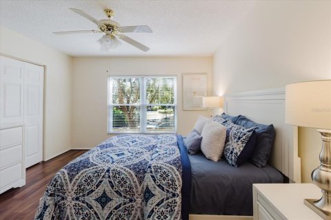 Condo in Clearwater, Florida, 2 bedrooms  № 2379515 - photo 23