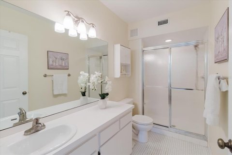 Condo in Clearwater, Florida, 2 bedrooms  № 2379515 - photo 26