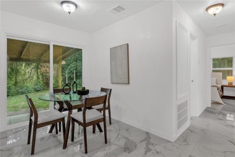 Villa ou maison à vendre à Altamonte Springs, Floride: 3 chambres, 80.27 m2 № 2230894 - photo 4