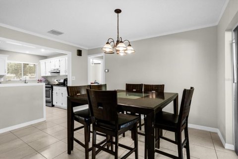 Casa en alquiler en Orlando, Florida, 3 dormitorios, 146.41 m2 № 1877281 - foto 16