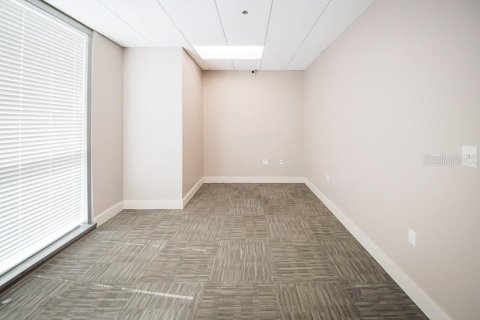 Immobilier commercial à vendre à Orlando, Floride: 273.78 m2 № 1915554 - photo 29