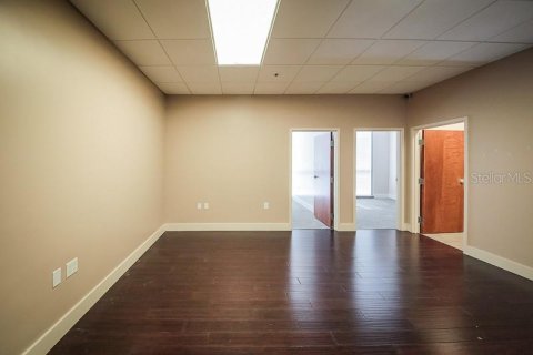 Immobilier commercial à vendre à Orlando, Floride: 273.78 m2 № 1915554 - photo 24