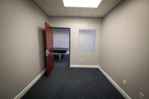 Immobilier commercial à vendre à Orlando, Floride: 273.78 m2 № 1915554 - photo 15
