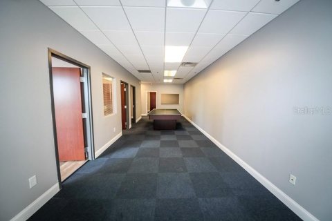 Immobilier commercial à vendre à Orlando, Floride: 273.78 m2 № 1915554 - photo 11