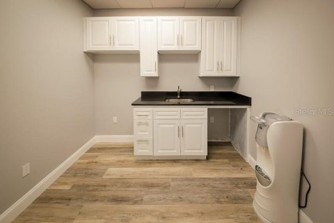 Immobilier commercial à vendre à Orlando, Floride: 273.78 m2 № 1915554 - photo 21