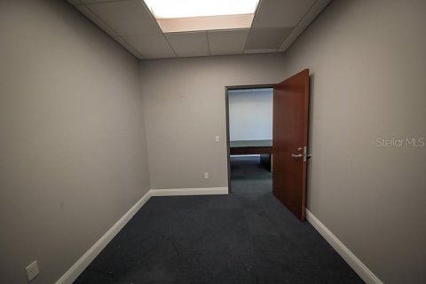 Immobilier commercial à vendre à Orlando, Floride: 273.78 m2 № 1915554 - photo 13