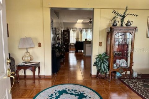 House in Kissimmee, Florida 4 bedrooms, 201.04 sq.m. № 2106161 - photo 7