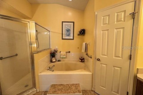 House in Kissimmee, Florida 4 bedrooms, 201.04 sq.m. № 2106161 - photo 19