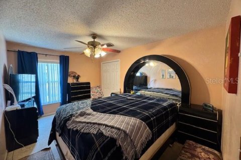 House in Kissimmee, Florida 4 bedrooms, 201.04 sq.m. № 2106161 - photo 26