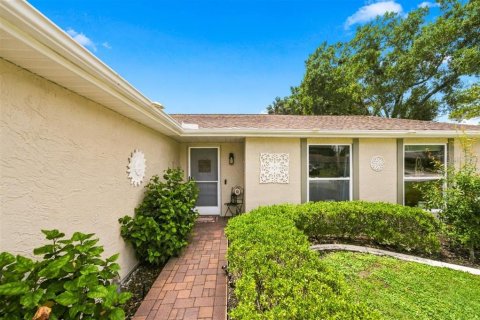 Villa ou maison à vendre à Tampa, Floride: 3 chambres, 132.2 m2 № 2284472 - photo 25
