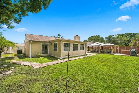 Villa ou maison à vendre à Tampa, Floride: 3 chambres, 132.2 m2 № 2284472 - photo 23