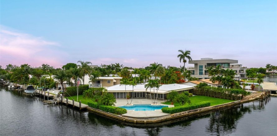 Дом в Форт-Лодердейл, Флорида 4 спальни, 292.64м2 № 2005441