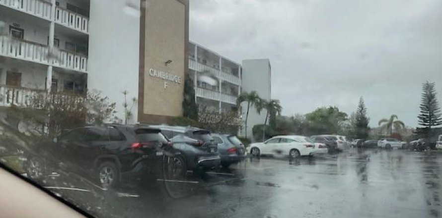 Condominio en Deerfield Beach, Florida, 1 dormitorio № 1022394
